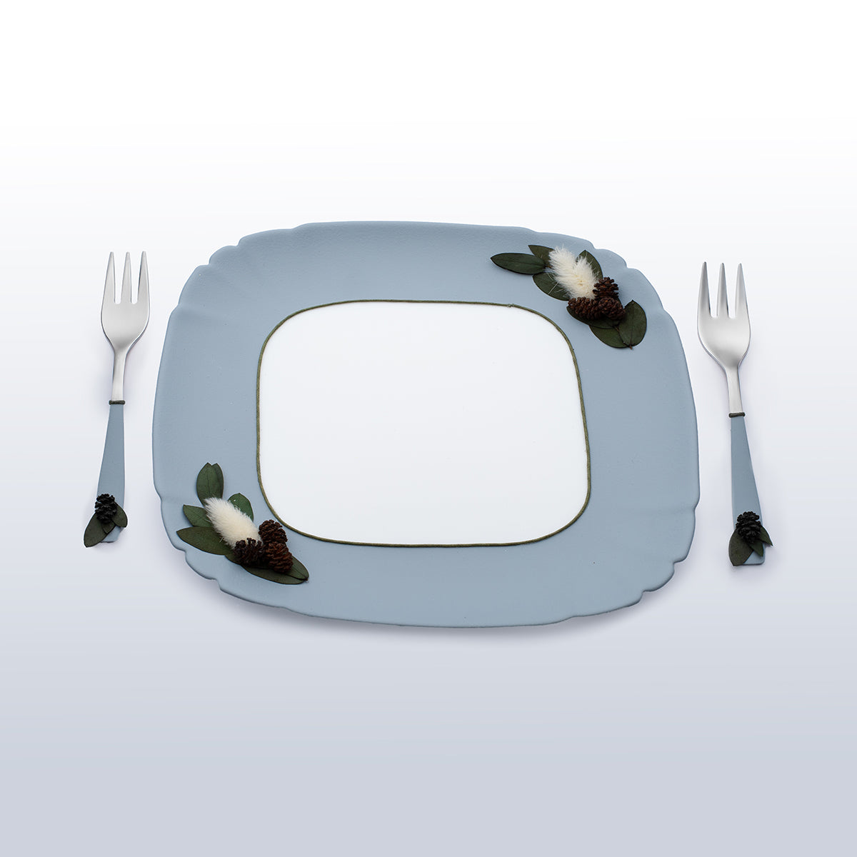 Wedding plate and forks Dusty blue Gentle