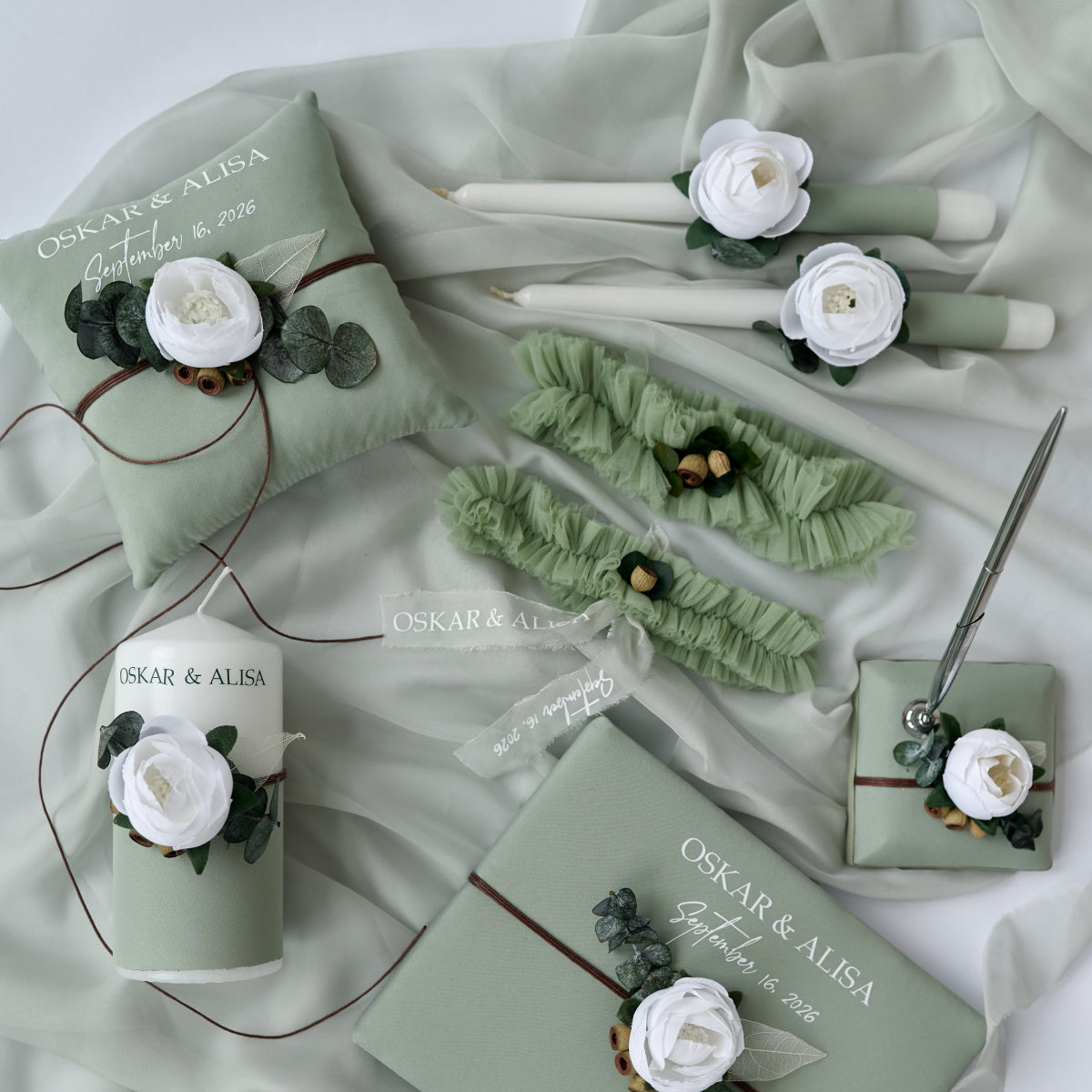 Ringkissen Wald Salbeigrün Hochzeit, Personalisiert