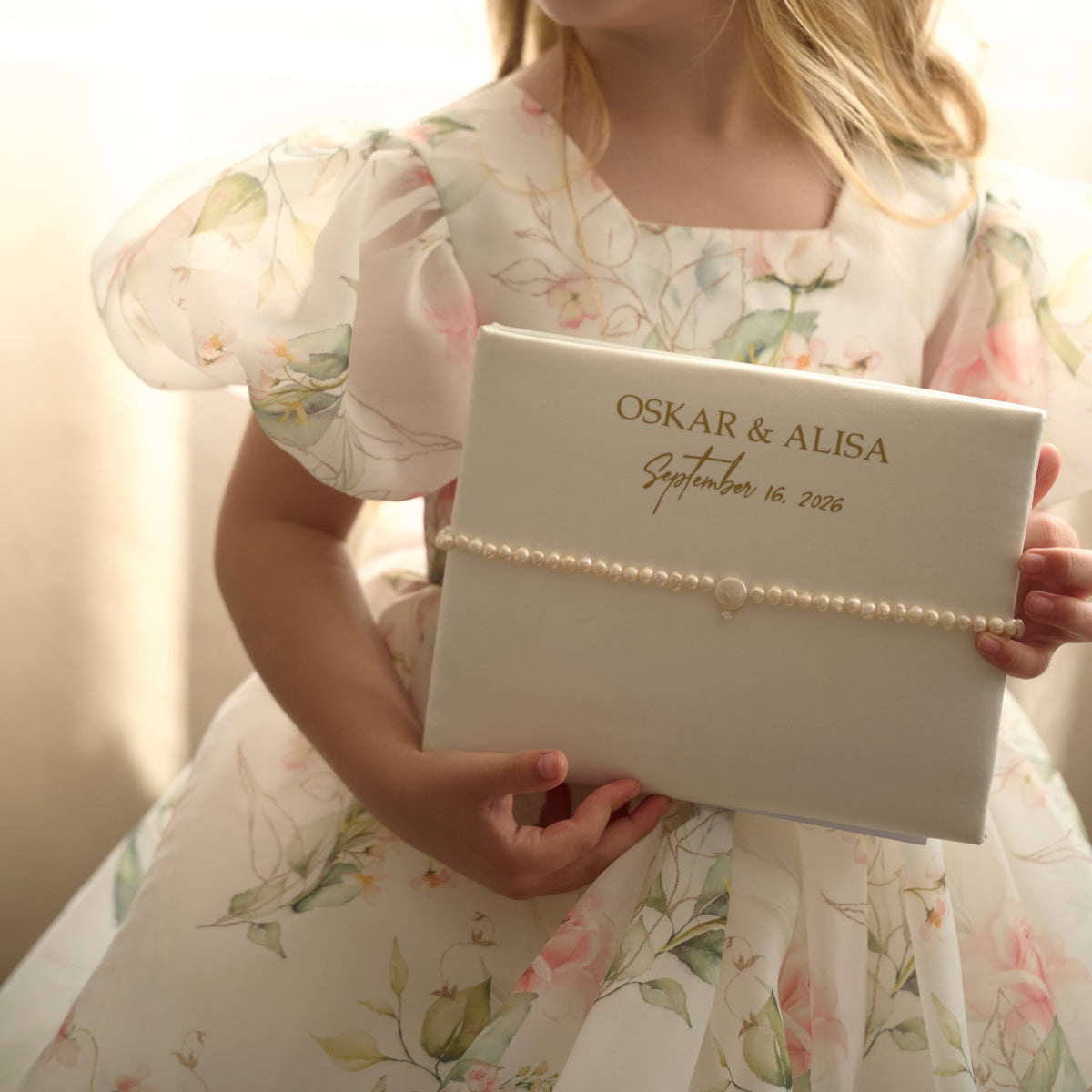 Hochzeitsgästebuch und Stift White Pearl Personalisiert