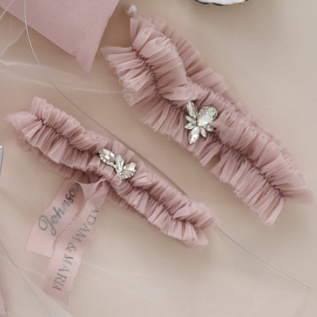 Wedding garter set of 2 Pink blush Happiness