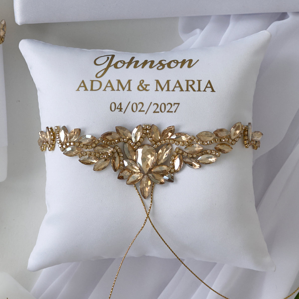 Ring pillow Whie and gold Paradise wedding